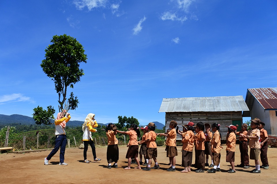 cara menyejahterakan guru (source pixabay) (1)