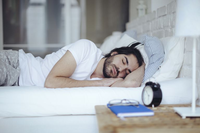 Jangan Tidur Setelah Sahur untuk Mendapatkan 7 Manfaat Ini