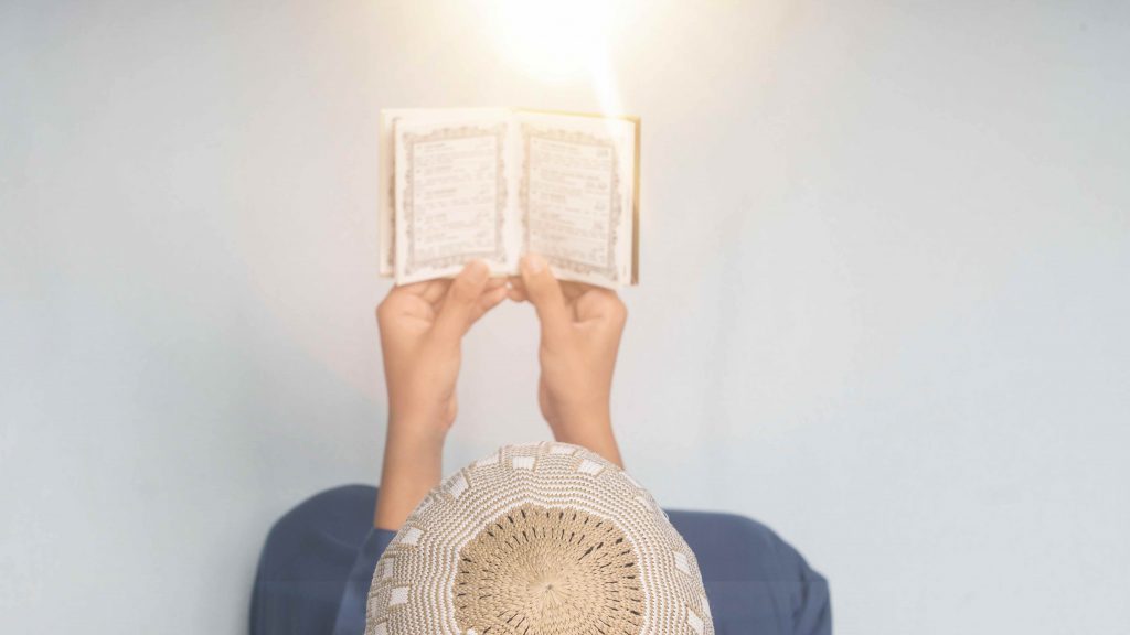 bukan nabi muhammad, ini sosok yang menulis al quran