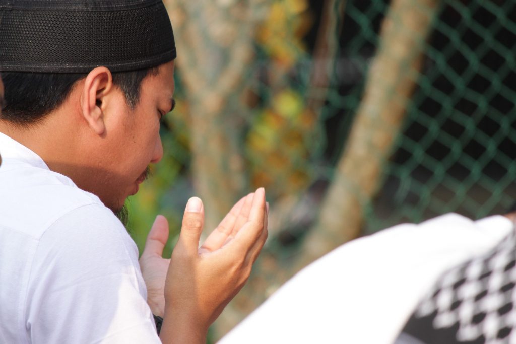 doa sholat jenazah (source shutterstock)