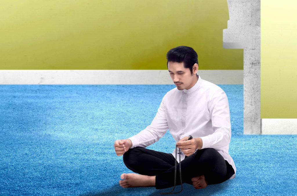 jumlah rakaat sholat gerhana (source shutterstock) (1)