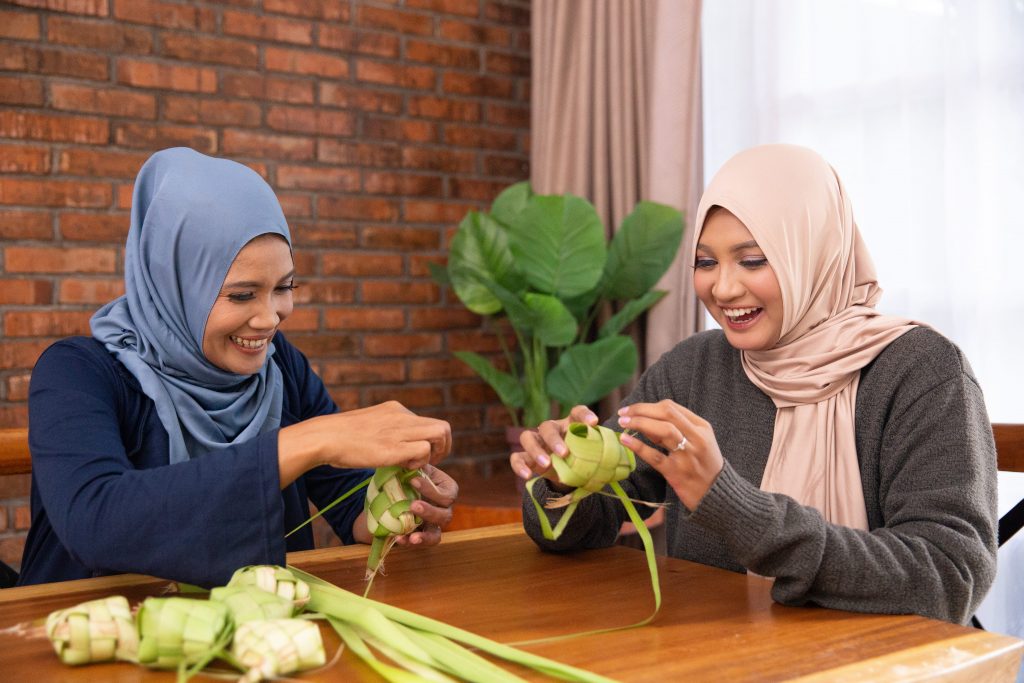 5 Kegiatan Menunggu Berbuka Puasa